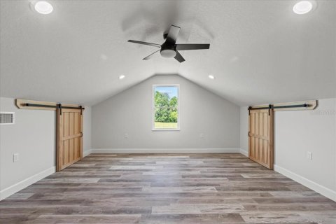 House in Bell, Florida 4 bedrooms, 184.32 sq.m. № 1675194 - photo 27