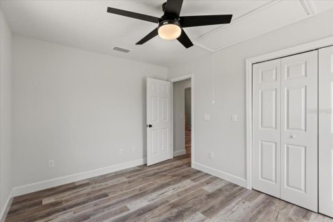 House in Bell, Florida 4 bedrooms, 184.32 sq.m. № 1675194 - photo 19