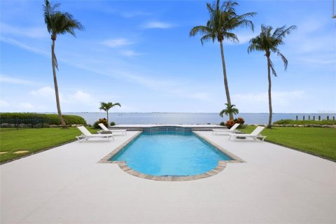 Casa en venta en Sarasota, Florida, 6 dormitorios, 577.39 m2 № 2202653 - foto 2