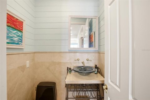 Casa en venta en Sarasota, Florida, 6 dormitorios, 577.39 m2 № 2202653 - foto 27