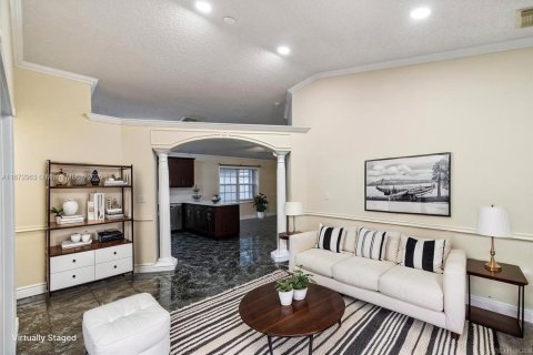 Villa ou maison à vendre à Pembroke Pines, Floride: 4 chambres, 140.28 m2 № 1920564 - photo 3