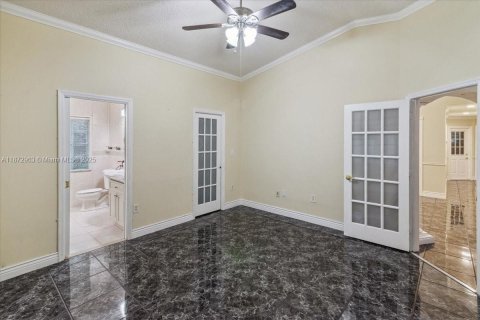 Villa ou maison à vendre à Pembroke Pines, Floride: 4 chambres, 140.28 m2 № 1920564 - photo 22