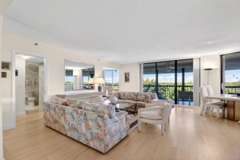 Condo in Lake Worth, Florida, 2 bedrooms  № 2245456 - photo 6