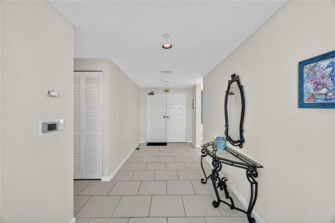 Condominio en venta en Clearwater, Florida, 2 dormitorios, 146.69 m2 № 1808095 - foto 13