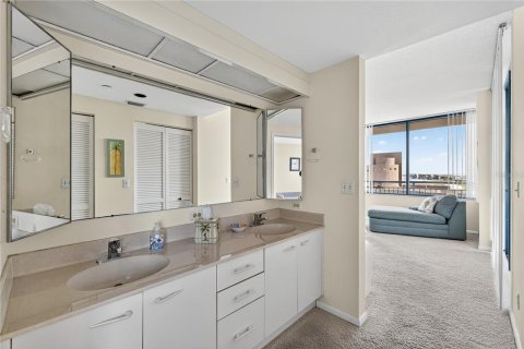 Condominio en venta en Clearwater, Florida, 2 dormitorios, 146.69 m2 № 1808095 - foto 22