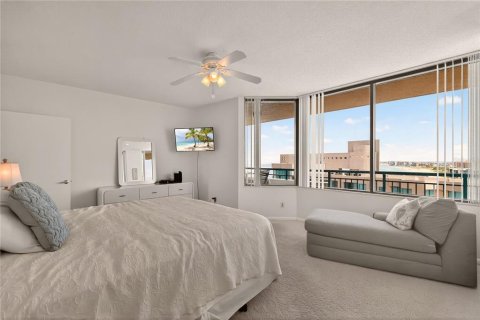 Condominio en venta en Clearwater, Florida, 2 dormitorios, 146.69 m2 № 1808095 - foto 16