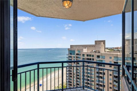 Condominio en venta en Clearwater, Florida, 2 dormitorios, 146.69 m2 № 1808095 - foto 10