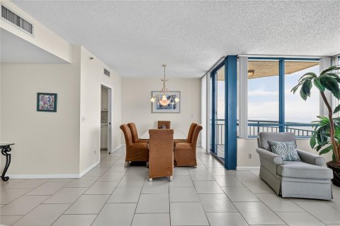 Condominio en venta en Clearwater, Florida, 2 dormitorios, 146.69 m2 № 1808095 - foto 7