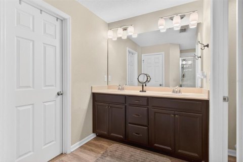 Townhouse in Kissimmee, Florida 3 bedrooms, 148.92 sq.m. № 2149368 - photo 13