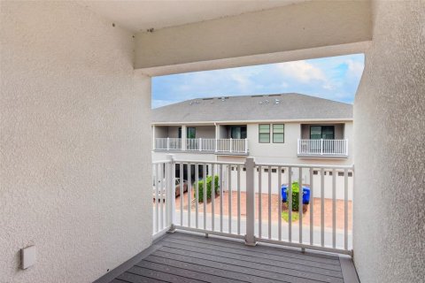 Townhouse in Kissimmee, Florida 3 bedrooms, 148.92 sq.m. № 2149368 - photo 21