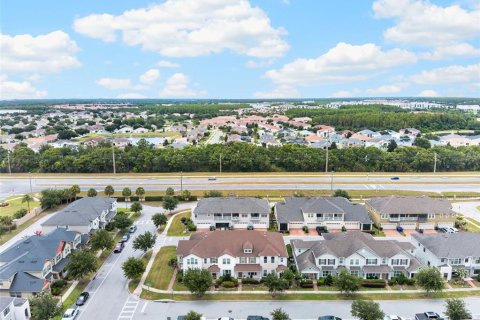 Townhouse in Kissimmee, Florida 3 bedrooms, 148.92 sq.m. № 2149368 - photo 23