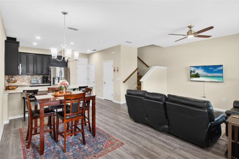 Townhouse in Kissimmee, Florida 3 bedrooms, 148.92 sq.m. № 2149368 - photo 9