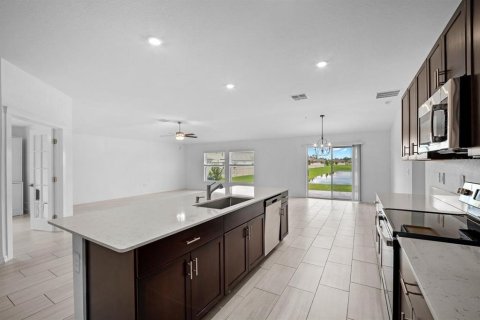 Villa ou maison à louer à Plant City, Floride: 4 chambres, 237.55 m2 № 2420196 - photo 15