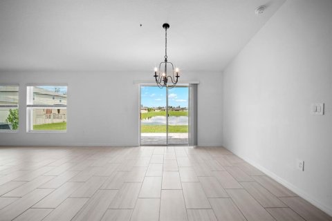 Villa ou maison à louer à Plant City, Floride: 4 chambres, 237.55 m2 № 2420196 - photo 12
