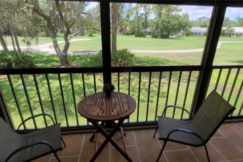 Condo in Sarasota, Florida, 2 bedrooms  № 1512419 - photo 1
