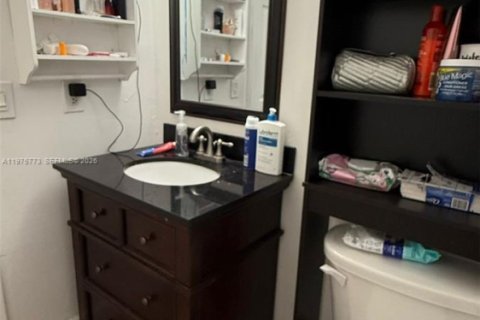 Copropriété à louer à Miami, Floride: 2 chambres, 69.68 m2 № 2040680 - photo 20