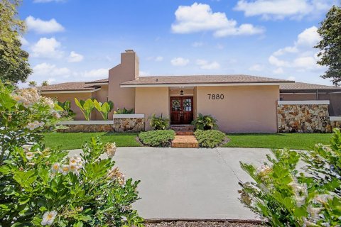 House in Palmetto Bay, Florida 4 bedrooms, 264.77 sq.m. № 2244228