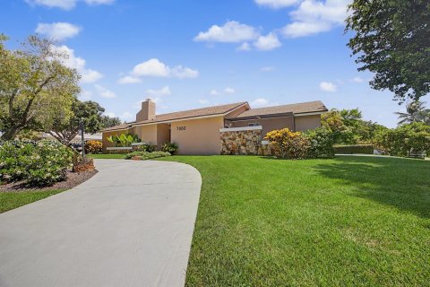 House in Palmetto Bay, Florida 4 bedrooms, 264.77 sq.m. № 2244228 - photo 3