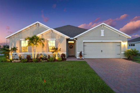 House in Punta Gorda, Florida 4 bedrooms, 194.17 sq.m. № 1721074 - photo 1