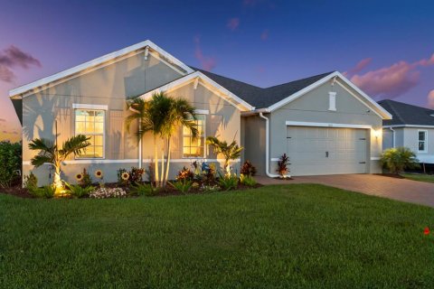 House in Punta Gorda, Florida 4 bedrooms, 194.17 sq.m. № 1721074 - photo 2