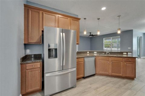 House in Riverview, Florida 3 bedrooms, 215.44 sq.m. № 1628242 - photo 14