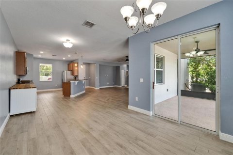 House in Riverview, Florida 3 bedrooms, 215.44 sq.m. № 1628242 - photo 17