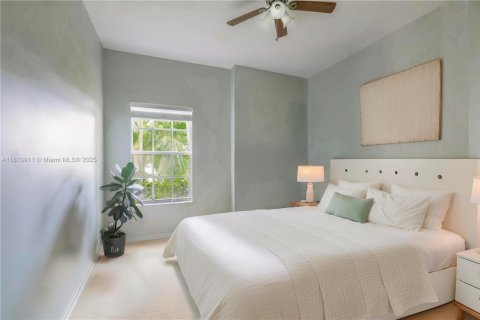 House in Port St. Lucie, Florida 3 bedrooms, 131.74 sq.m. № 1768239 - photo 18