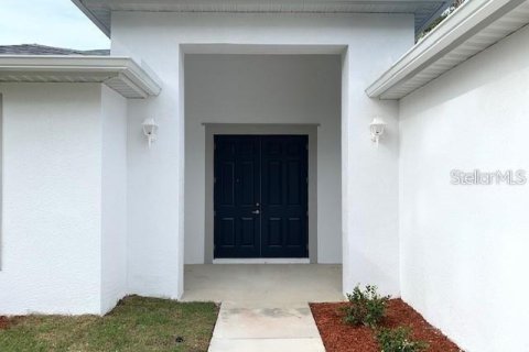 Villa ou maison à vendre à North Port, Floride: 3 chambres, 139.35 m2 № 2215429 - photo 3