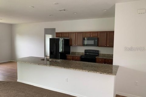 Villa ou maison à vendre à North Port, Floride: 3 chambres, 139.35 m2 № 2215429 - photo 6