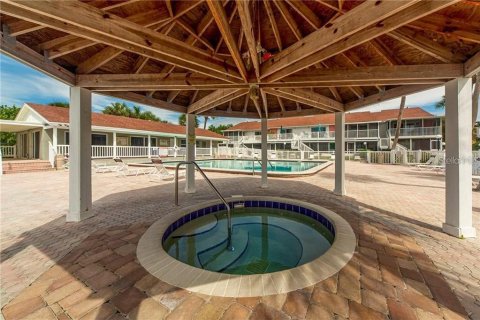 Condominio en alquiler en Saint Petersburg, Florida, 3 dormitorios, 127.74 m2 № 1910535 - foto 24