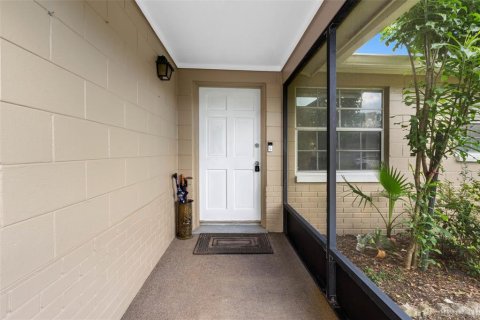 House in Clearwater, Florida 4 bedrooms, 133.78 sq.m. № 1877416 - photo 13