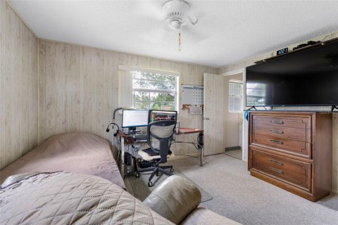 House in Clearwater, Florida 4 bedrooms, 133.78 sq.m. № 1877416 - photo 25