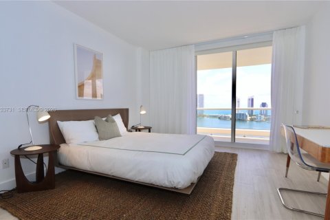 Copropriété à louer à Aventura, Floride: 2 chambres, 162.58 m2 № 2085645 - photo 13