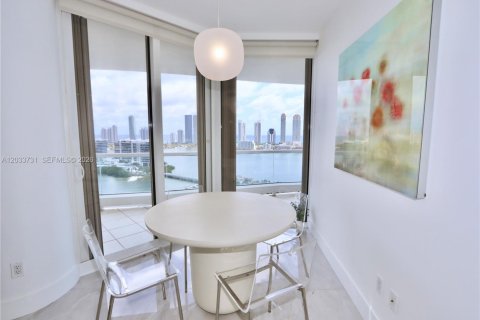 Copropriété à louer à Aventura, Floride: 2 chambres, 162.58 m2 № 2085645 - photo 7