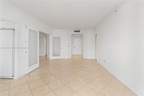 Купить кондоминиум в Майами-Бич, Флорида 1 спальня, 102.19м2, № 2055265 - фото 9