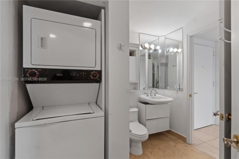 Купить кондоминиум в Майами-Бич, Флорида 1 спальня, 102.19м2, № 2055265 - фото 26