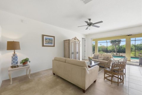 Villa ou maison à vendre à Rotonda, Floride: 4 chambres, 211.45 m2 № 2143884 - photo 7