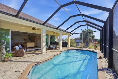 Villa ou maison à vendre à Rotonda, Floride: 4 chambres, 211.45 m2 № 2143884 - photo 4