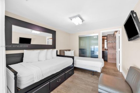 Condominio en venta en Miami Beach, Florida, 7 dormitorios, 537.9 m2 № 2000789 - foto 30