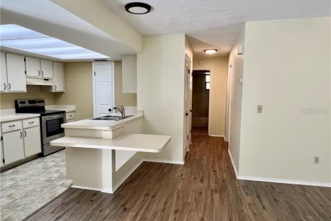 Commercial property in Homosassa, Florida 8 bedrooms, 366.41 sq.m. № 2393965 - photo 4