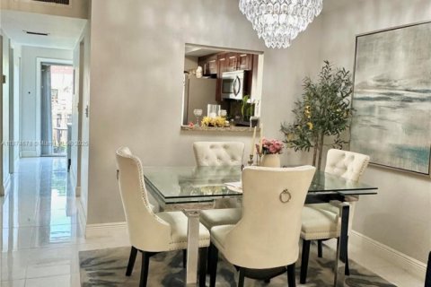 Condominio en venta en Hollywood, Florida, 2 dormitorios, 120.77 m2 № 2045961 - foto 5