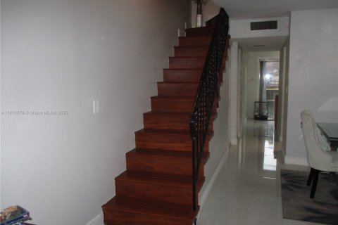 Condominio en venta en Hollywood, Florida, 2 dormitorios, 120.77 m2 № 2045961 - foto 9