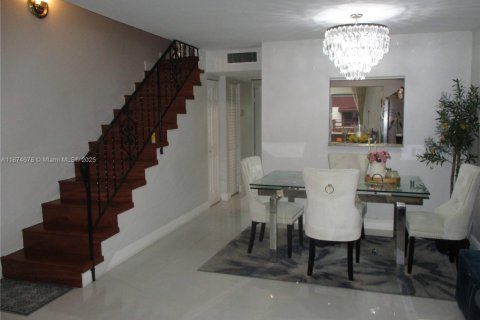 Condominio en venta en Hollywood, Florida, 2 dormitorios, 120.77 m2 № 2045961 - foto 4