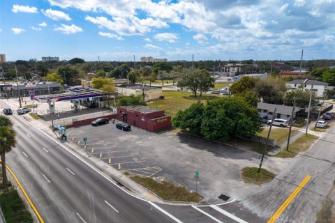 Propiedad comercial en venta en Miami, Florida № 2029632 - foto 15