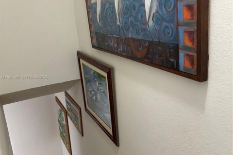 Copropriété à vendre à Miami, Floride: 2 chambres, 125.42 m2 № 2065360 - photo 3