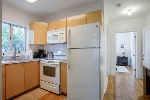 Propiedad comercial en venta en Miami, Florida, 213.12 m2 № 2054627 - foto 29