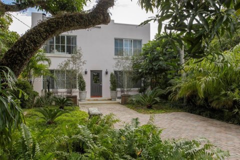 Propiedad comercial en venta en Miami, Florida, 213.12 m2 № 2054627 - foto 2