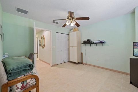 House in Ocala, Florida 3 bedrooms, 146.41 sq.m. № 1911575 - photo 18