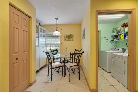 House in Ocala, Florida 3 bedrooms, 146.41 sq.m. № 1911575 - photo 14