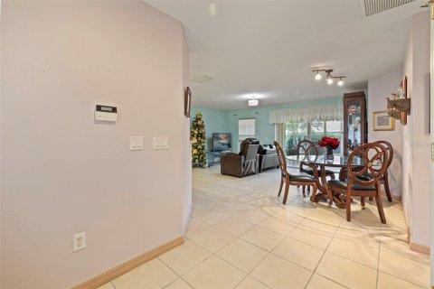 House in Ocala, Florida 3 bedrooms, 146.41 sq.m. № 1911575 - photo 4